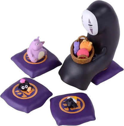 No-Face Stacking Figures Set MISS IRON