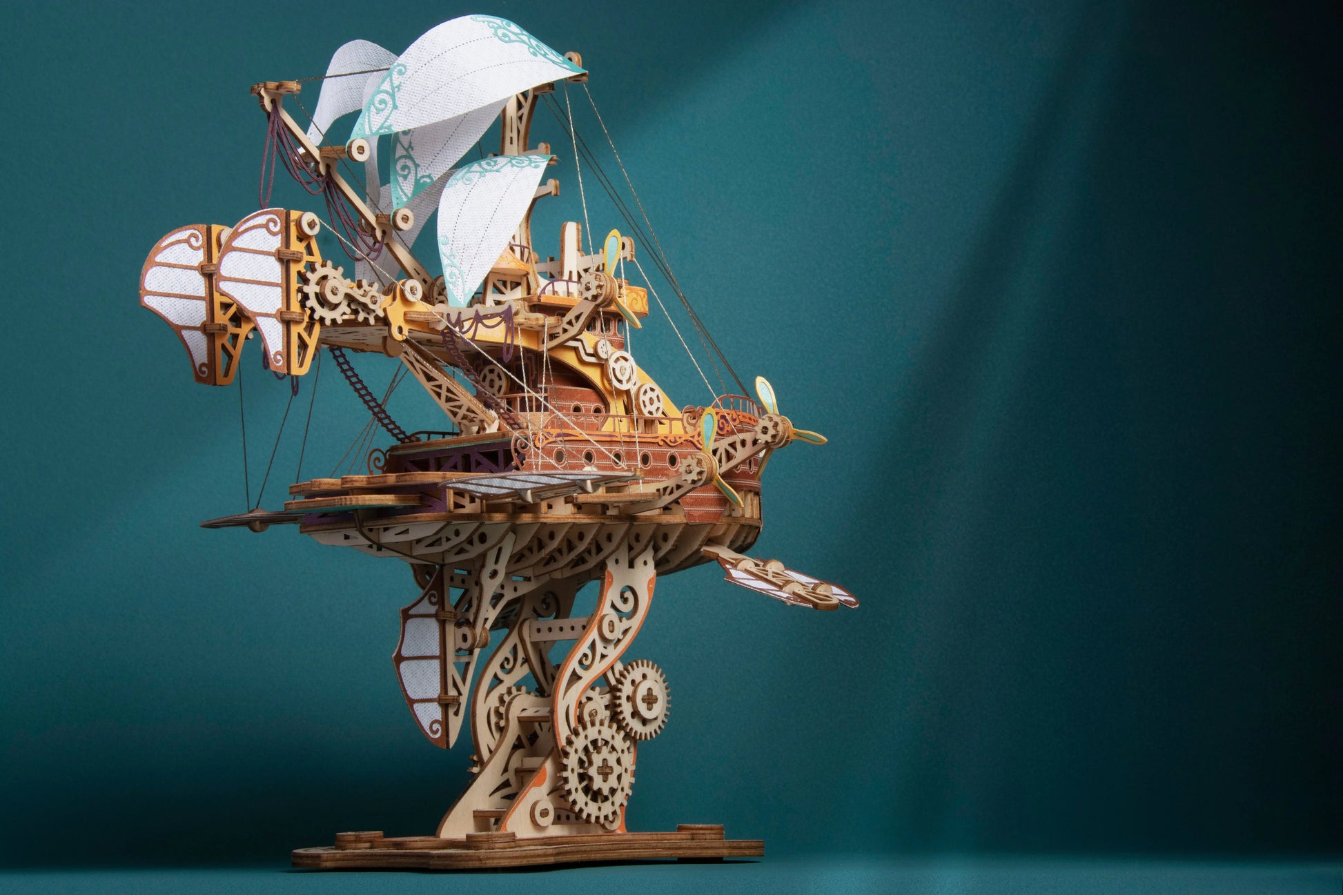 Victorian Airship MISS IRON