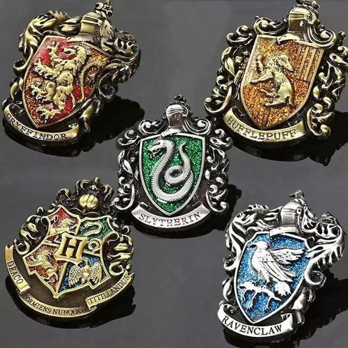 Harry Potter Badge Pin Set of 5 ( snake,lion,eagle,badger,hogwarts)