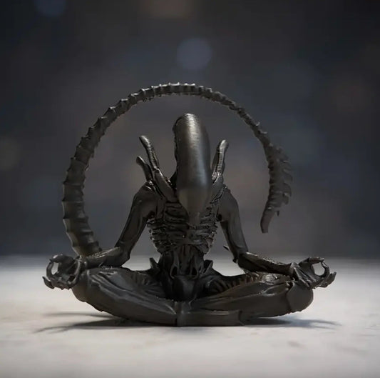 Chillomorph™ - Meditating Xenomorph Figurine - MISSIRON