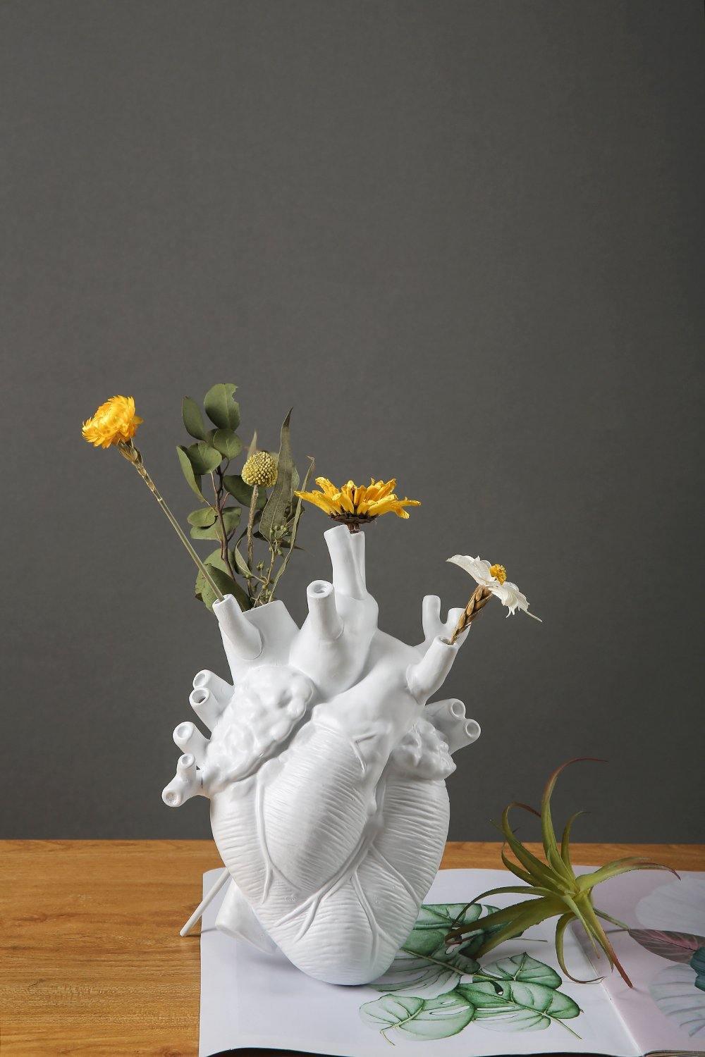 Heart - Shaped Ceramic Vase - MISSIRON