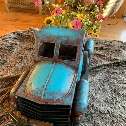 Rusty Roadster™ - Vintage Truck Pot - MISSIRON