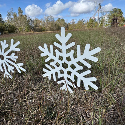 Snowflake Metal Yard Stakes, Winter Yard Decor Metal Signs - MISSIRON